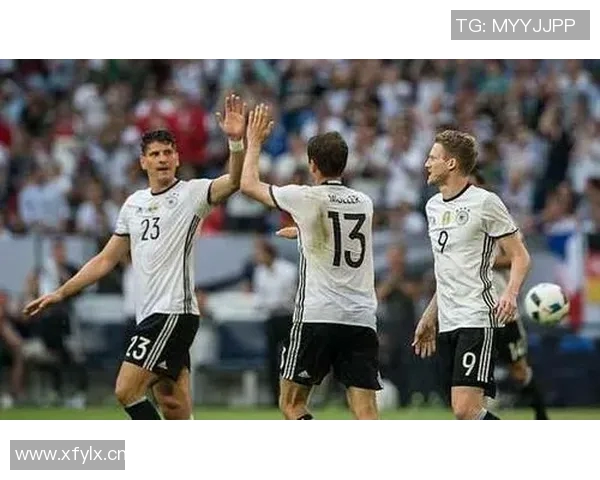 欧洲杯:拜仁双星接力,格策传球、穆勒进球 欧洲杯:拜仁双星接力,格策传球、穆勒进球